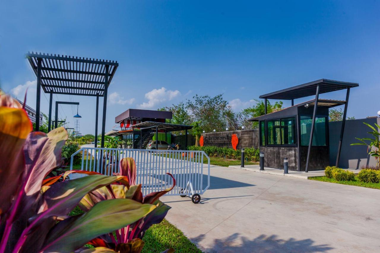 The Sun Resort Ratchaburi Екстериор снимка