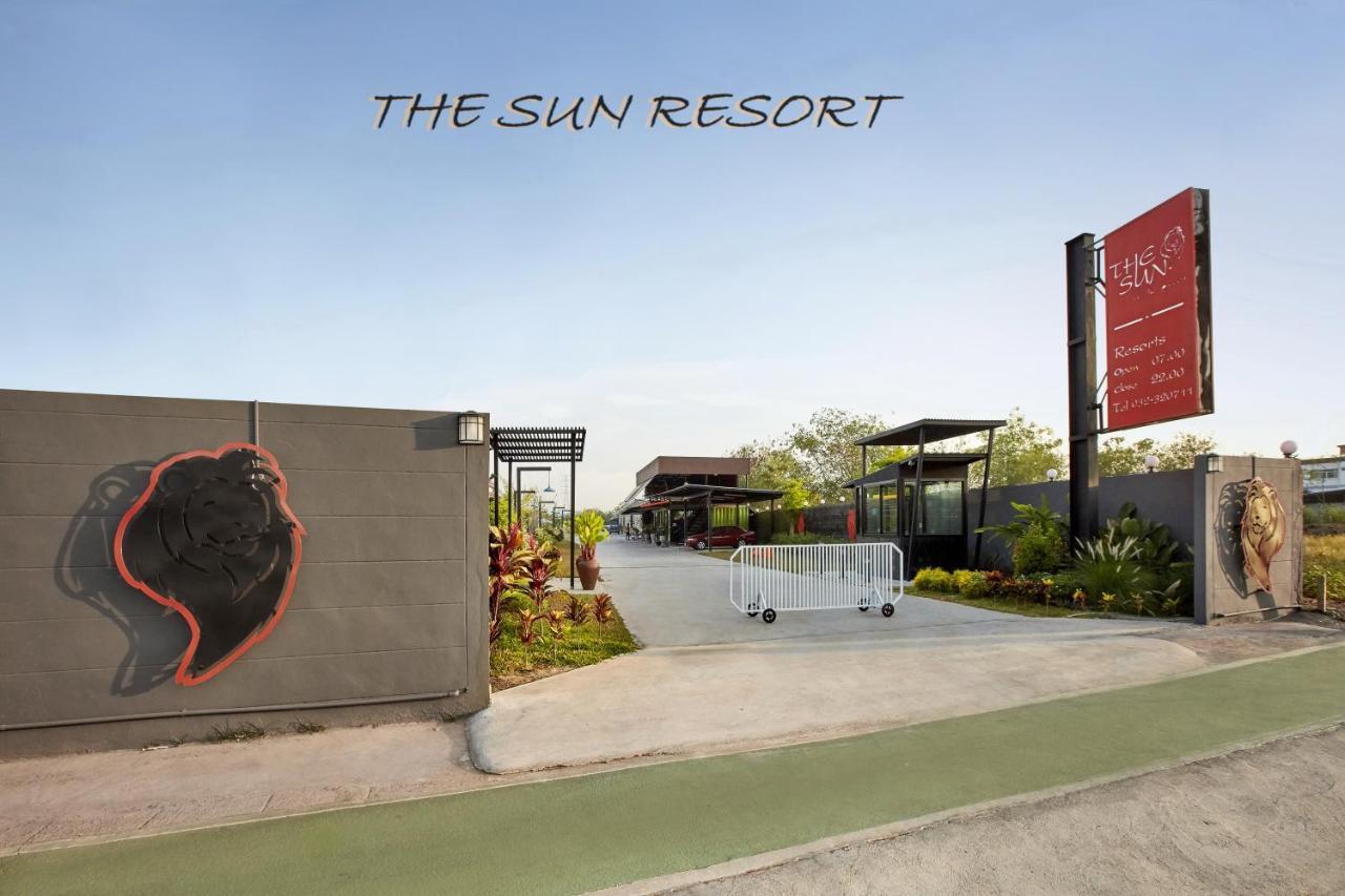 The Sun Resort Ratchaburi Екстериор снимка