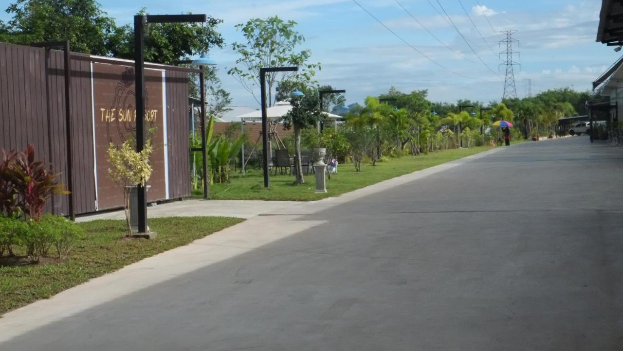 The Sun Resort Ratchaburi Екстериор снимка